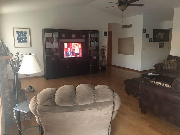 4th image of 13919 Beulah Dr