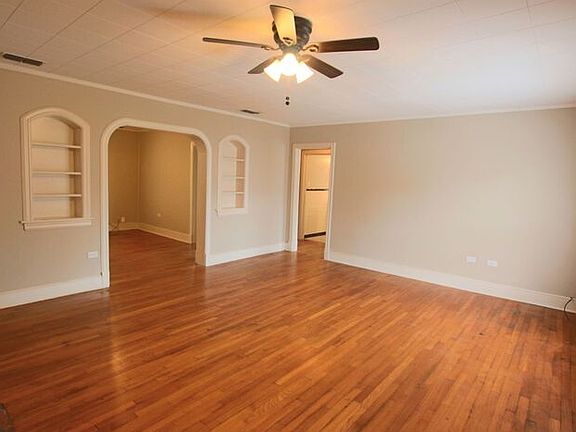 4th image of 128 Rowland Pl #130