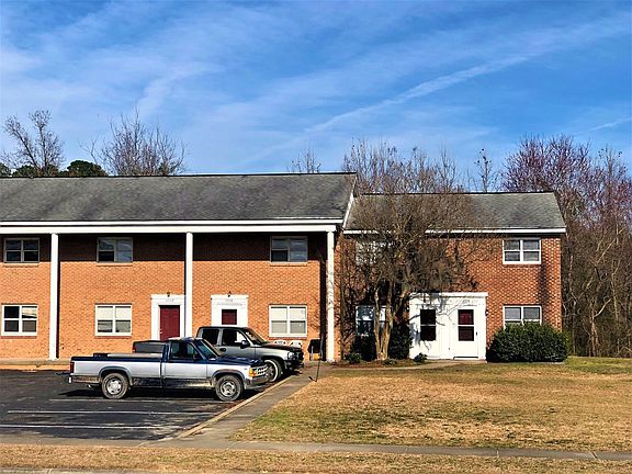 2nd image of 940 Runyon Rd #1112