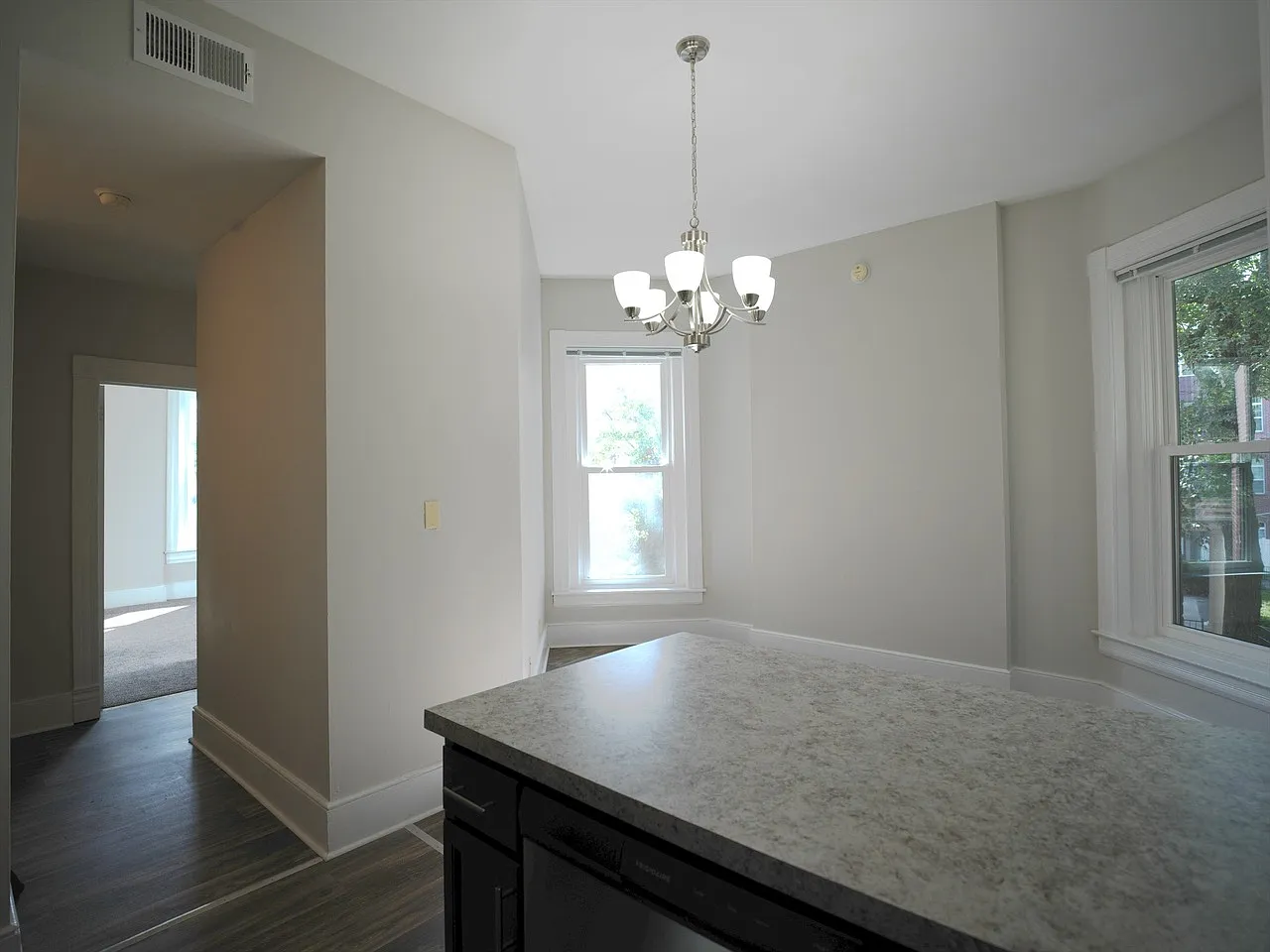 2 bed, $999 — Photo 2