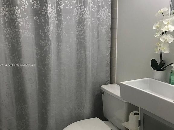 2nd image of 770 Claughton Island Dr APT 1404