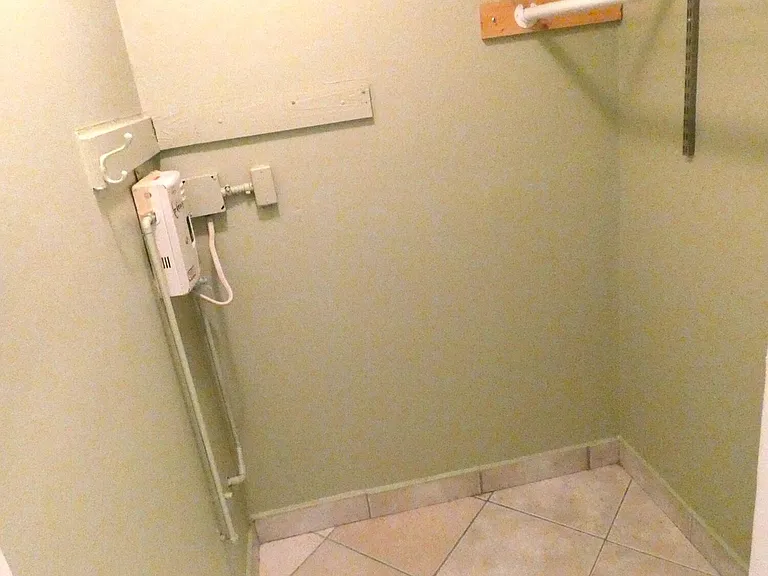 644 NE 16th Ave #1 — Photo 17