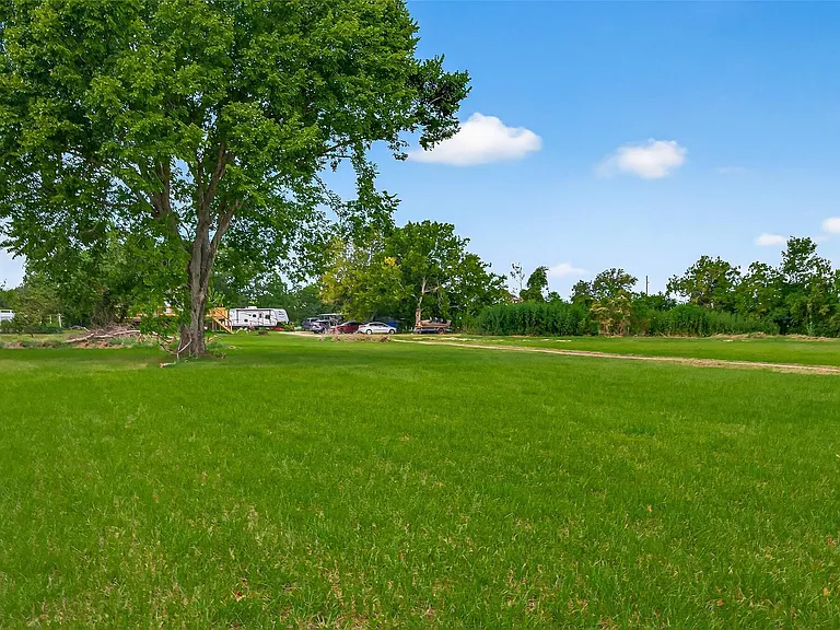 6250 N Mallard Dr — Photo 8