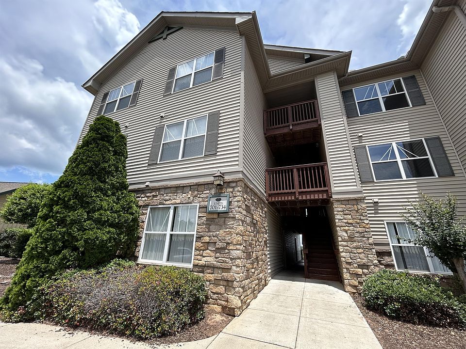 1st image of 731 Harts Cove Way #1