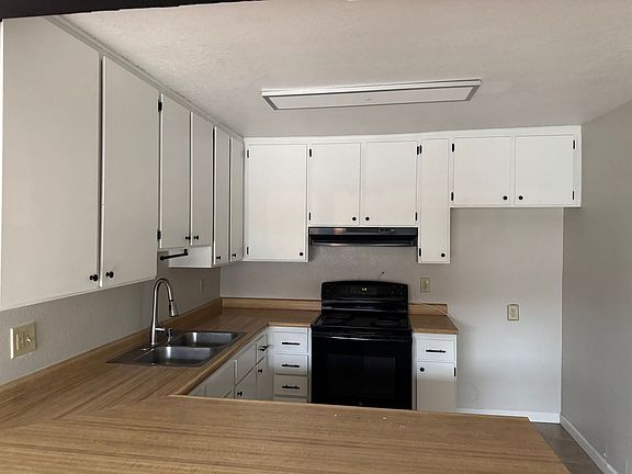 3rd image of 4014 Tresler Ave #4016