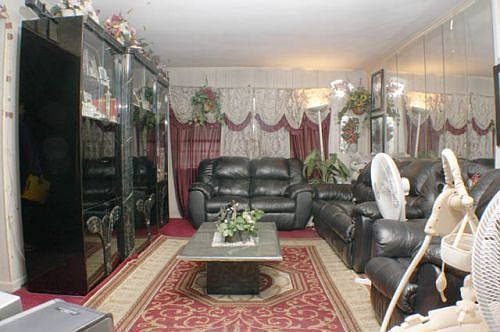 2nd image of 4055 Baychester Ave