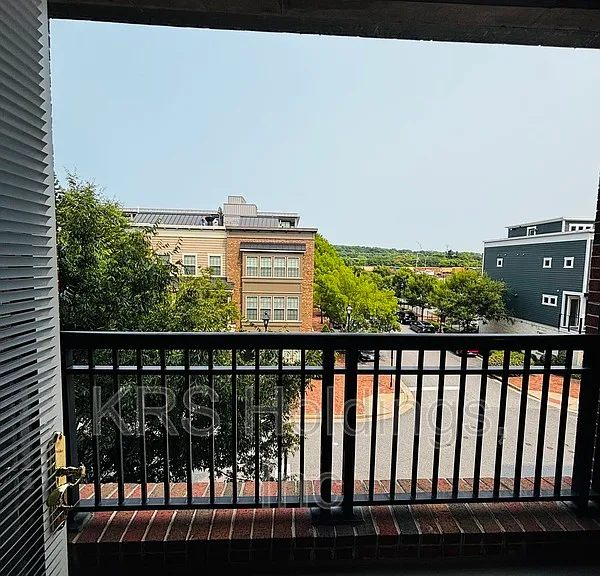 4940 Old Main St #304 — Photo 33