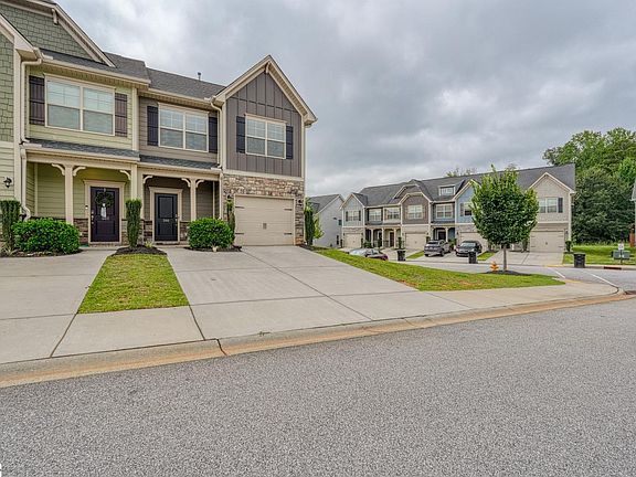 4th image of 500 Milbury Way