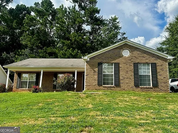 955 Foxworthy Ln, Riverdale, GA 30296