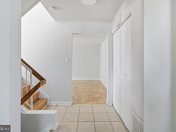 5th image of 10650 Green Mountain Cir Unit 6