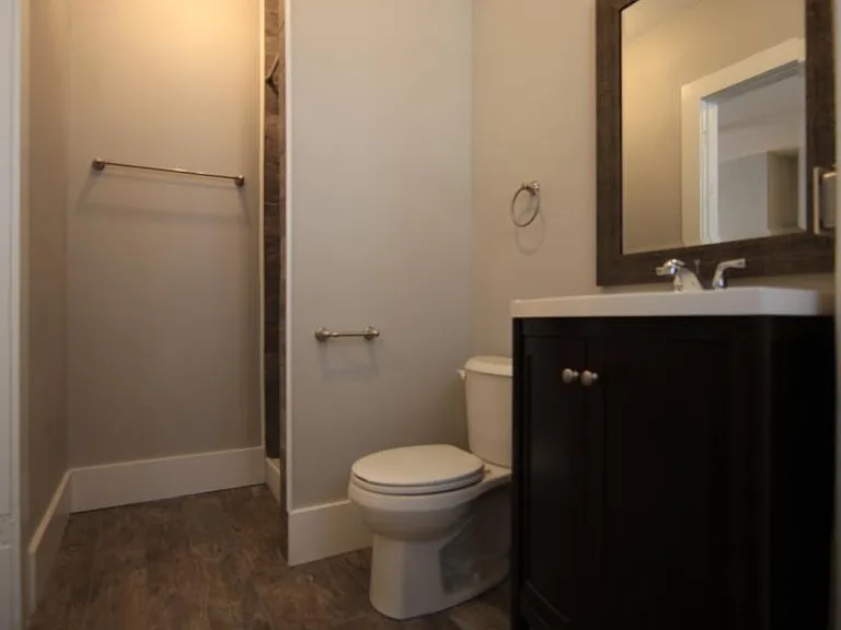 308 Power St #4 — Photo 4