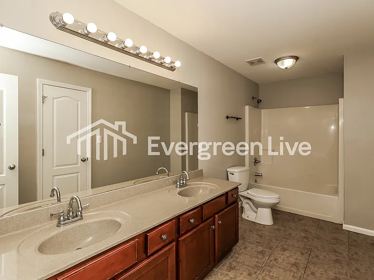 7966 Gossamer Dr — Photo 14