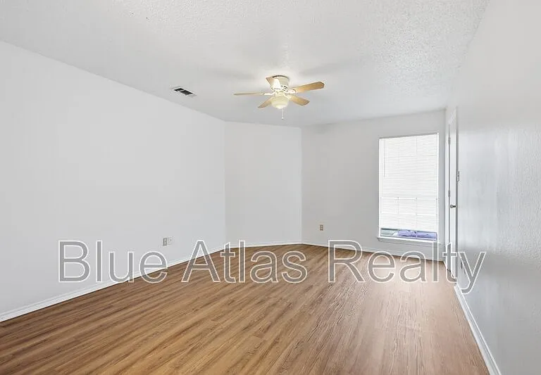 2713 Wimbledon Ct #A — Photo 10