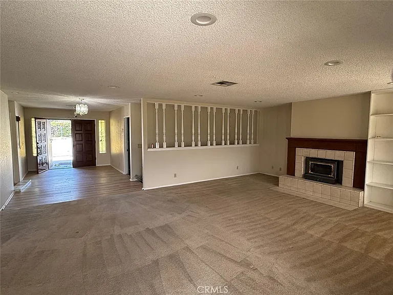 18053 Orange St — Photo 10