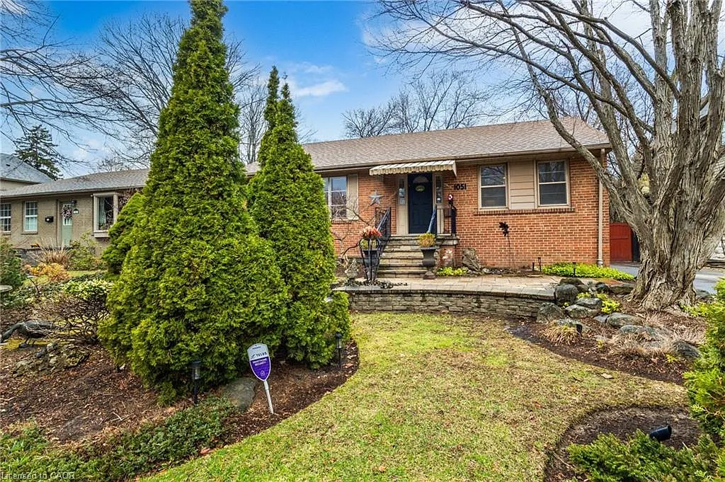 1051 Melvin Ave photo 1