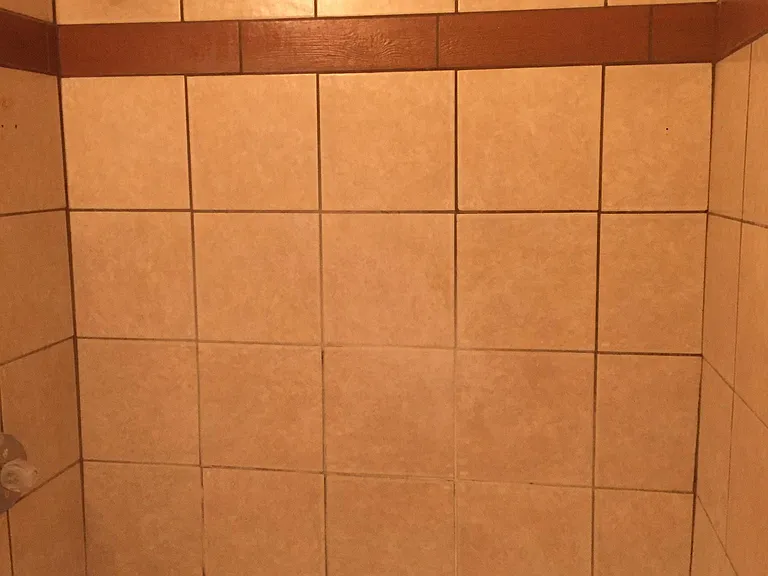 2S705 Winchester Cir E #2 — Photo 13