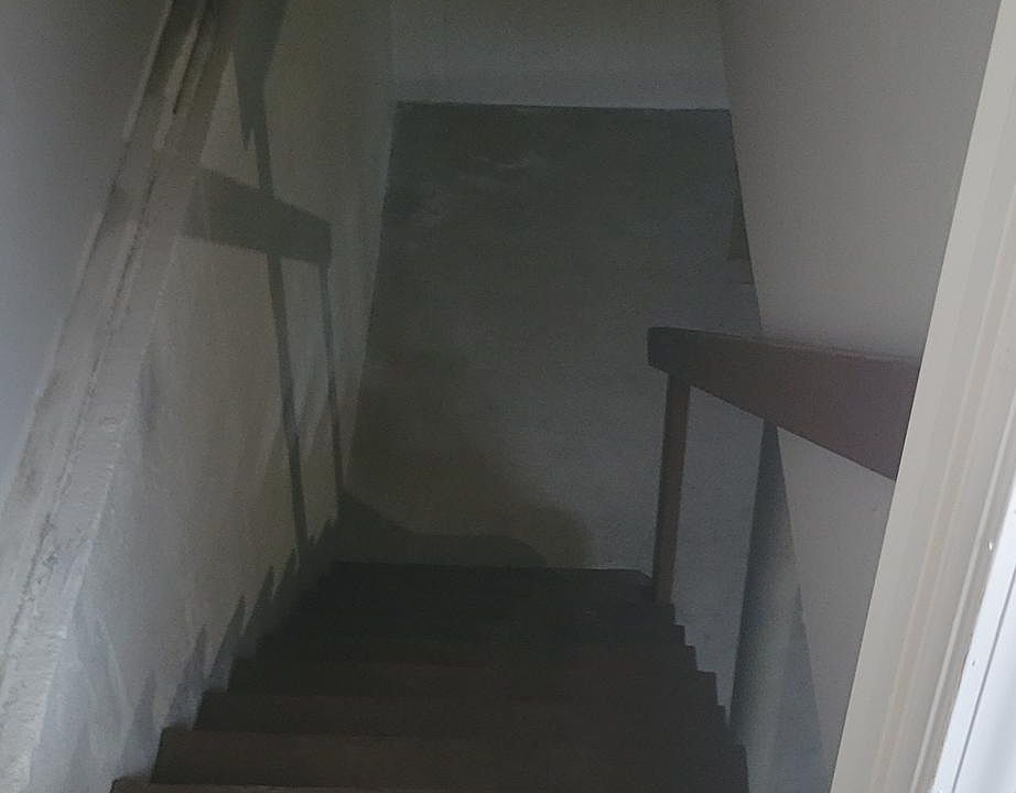 1st image of 8411 Grandview Ln