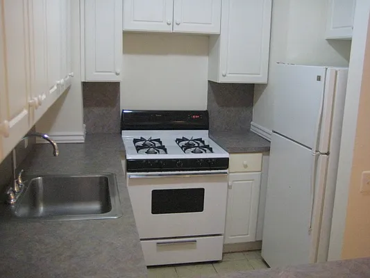 Rented by J Misrahi Realty Corp | media 5