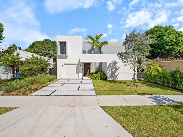 2127 SW 11th Ter, Miami, FL 33135