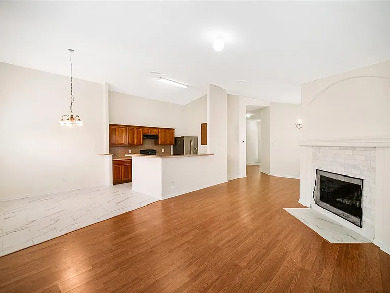 315 Brushy Glen Dr — Photo 24