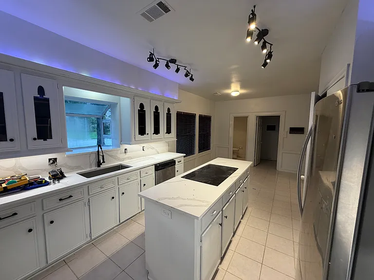7218 Holder Forest Ct — Photo 25