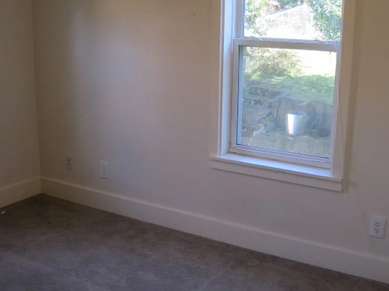 8830 1st Ave NE — Photo 5