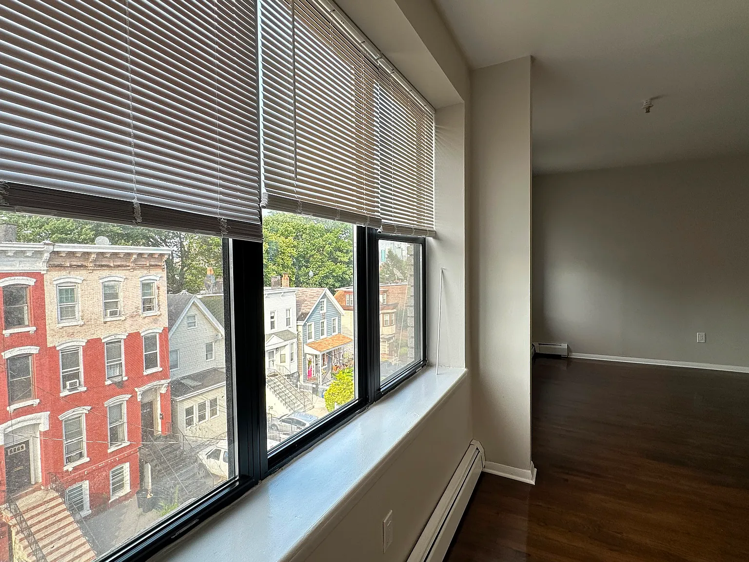 67 Brinkerhoff St — Photo 4
