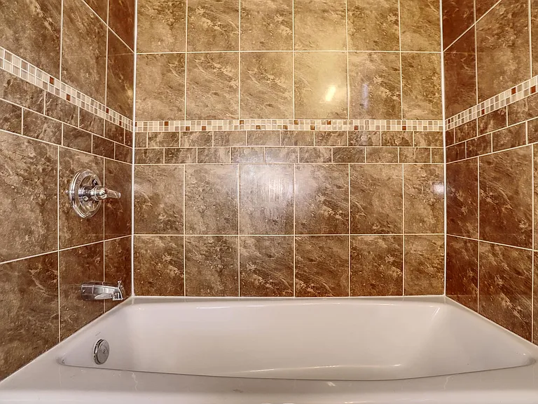 24 Emerson Ave #2 — Photo 18