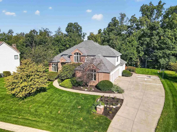 7730 Inverness Glens Dr, Fort Wayne, IN 46804
