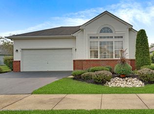 12 Verona Dr, Manchester, NJ 08759
