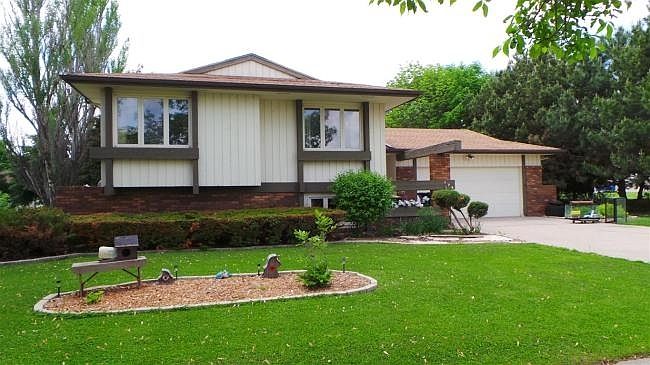 1st image of 178 University Dr