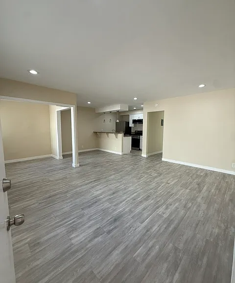 1530 E Broadway #107 — Photo 1