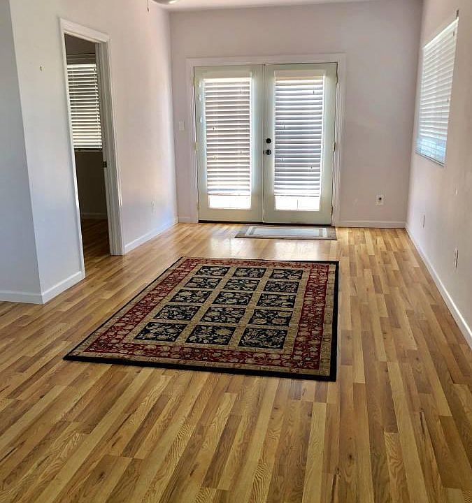 1st image of 958 Ginger Ln #2