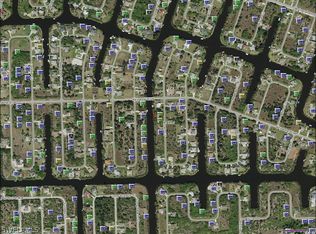 9668 Arnaz Cir, Port Charlotte, FL 33981