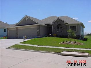 327 Del Mar Rdg, Council Bluffs, IA 51503