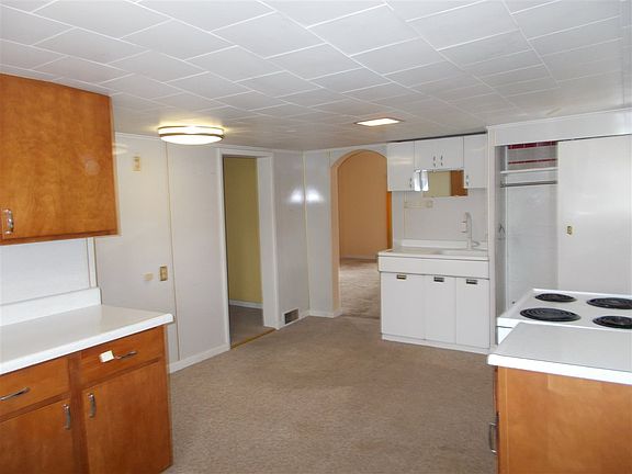 4th image of 500 6th St