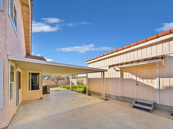 5th image of 6025 Palomar Cir