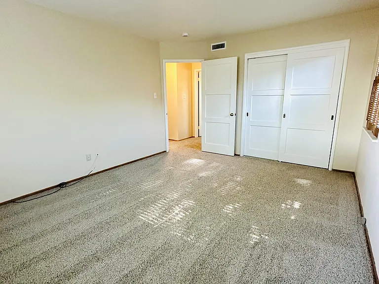 3178 Hillview Ct — Photo 14
