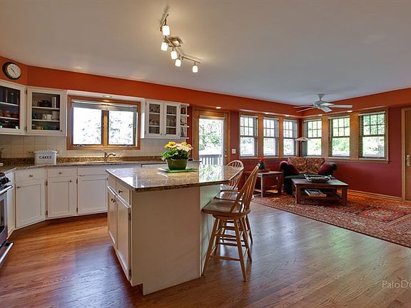 5th image of 27851 W Lakeview Dr N