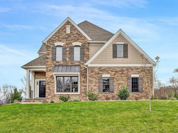 6901 Fairway Ridge Rd, Salem, VA 24153