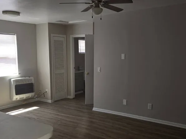 717 S Spring St APT 2, Grove, OK 74344