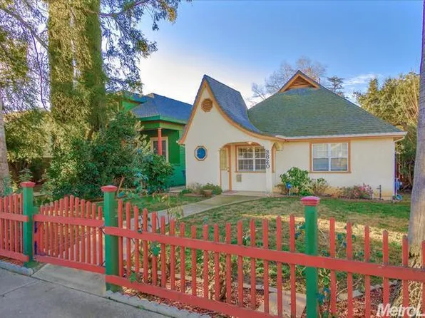 3820 Y St, Sacramento, CA 95817
