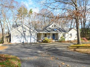 55 Farley Ave, Ipswich, MA 01938