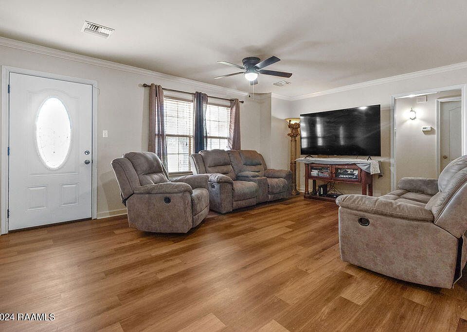 221 Country Living Dr, Lafayette, LA 70507 | Zillow