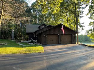 15226 Marshfield Rd, Hickory Corners, MI 49060