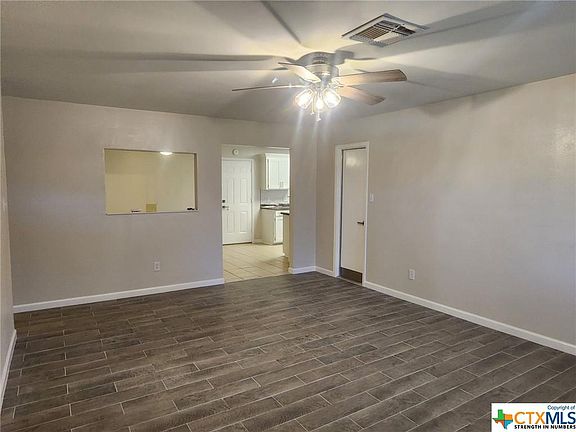 5th image of 105 Tangerine Dr