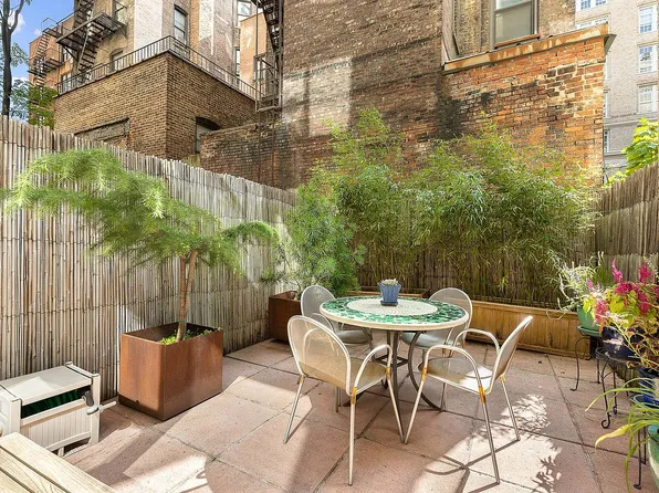 130 E 18th St APT 1J, New York, NY 10003