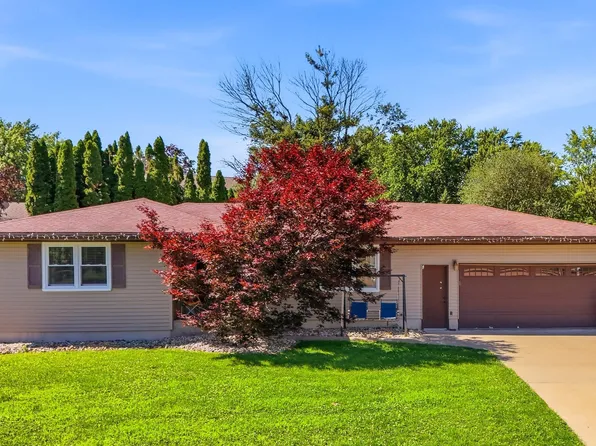 800 Terrace Dr, Burlington, IA 52601