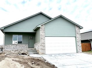 4413 S Mount Carmel Ave, Wichita, KS 67217