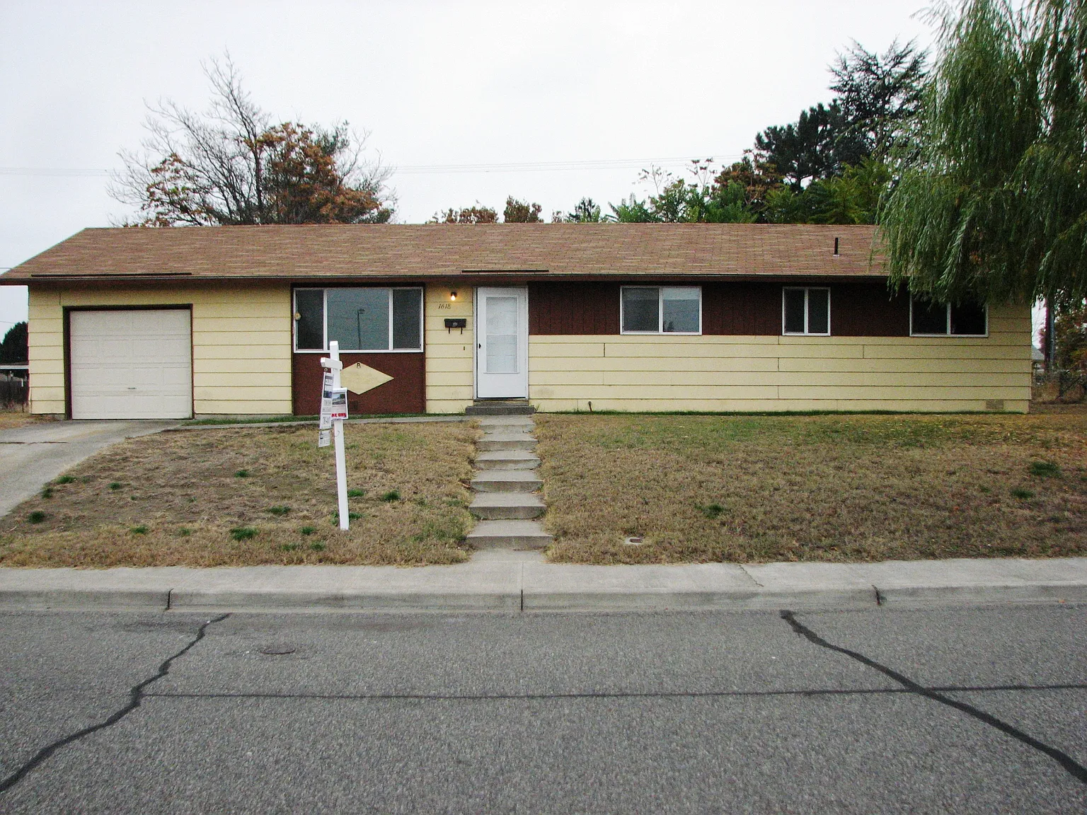 1618 W Cartmell St photo 1